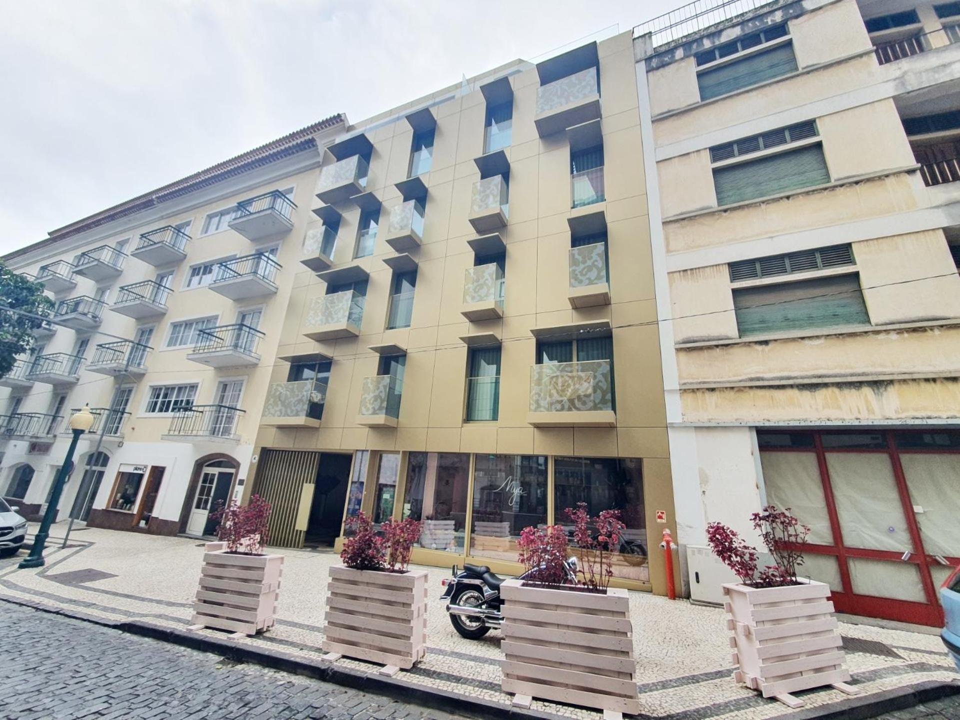 Hortas Residence 13 ฟุงชาล ภายนอก รูปภาพ