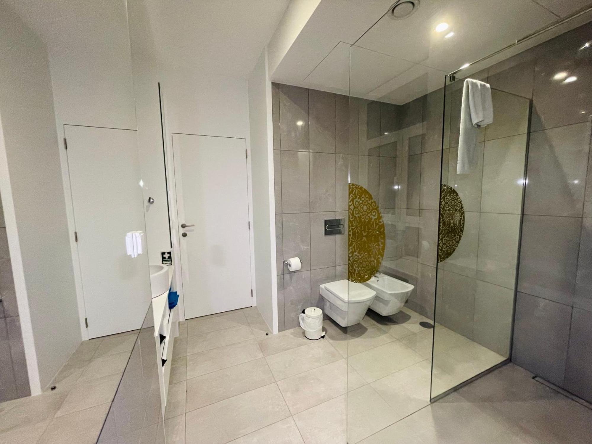 Hortas Residence 13 ฟุงชาล ภายนอก รูปภาพ
