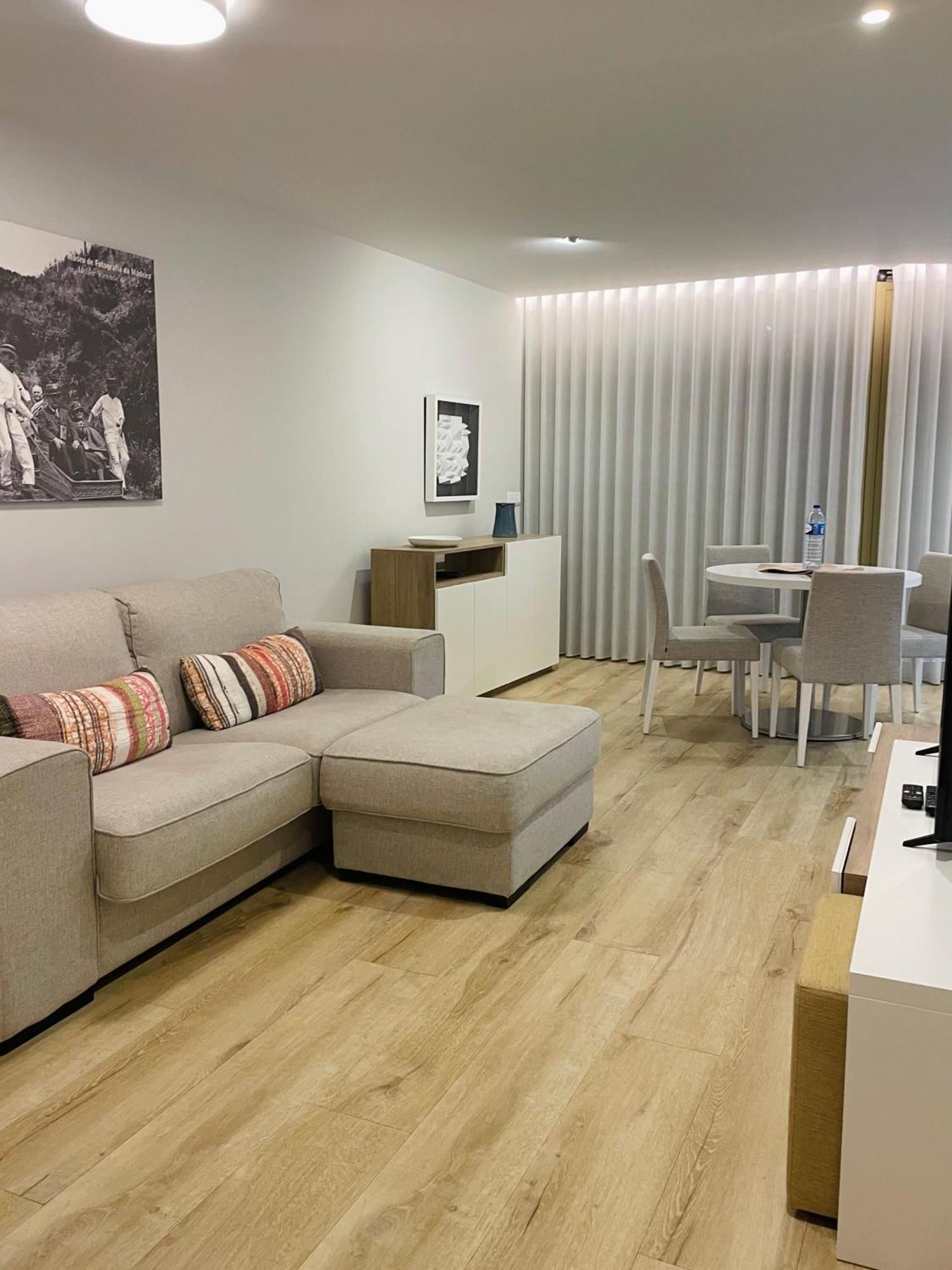 Hortas Residence 13 ฟุงชาล ภายนอก รูปภาพ