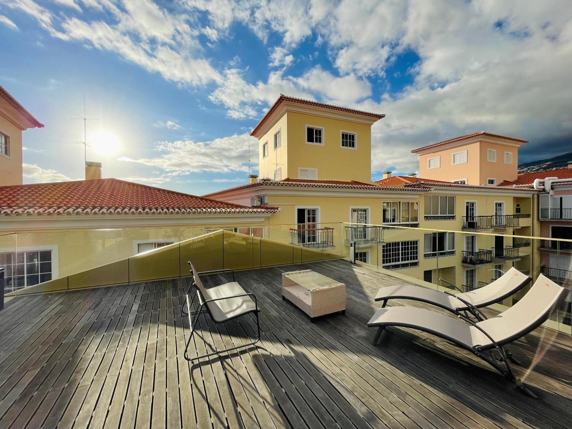 Hortas Residence 13 ฟุงชาล ภายนอก รูปภาพ